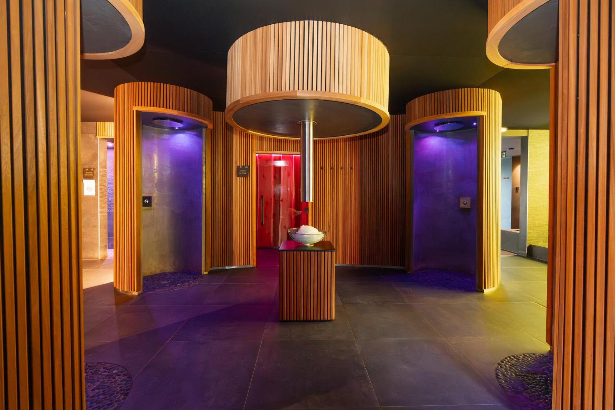 Domaine Des Thermes Awans Esterno foto