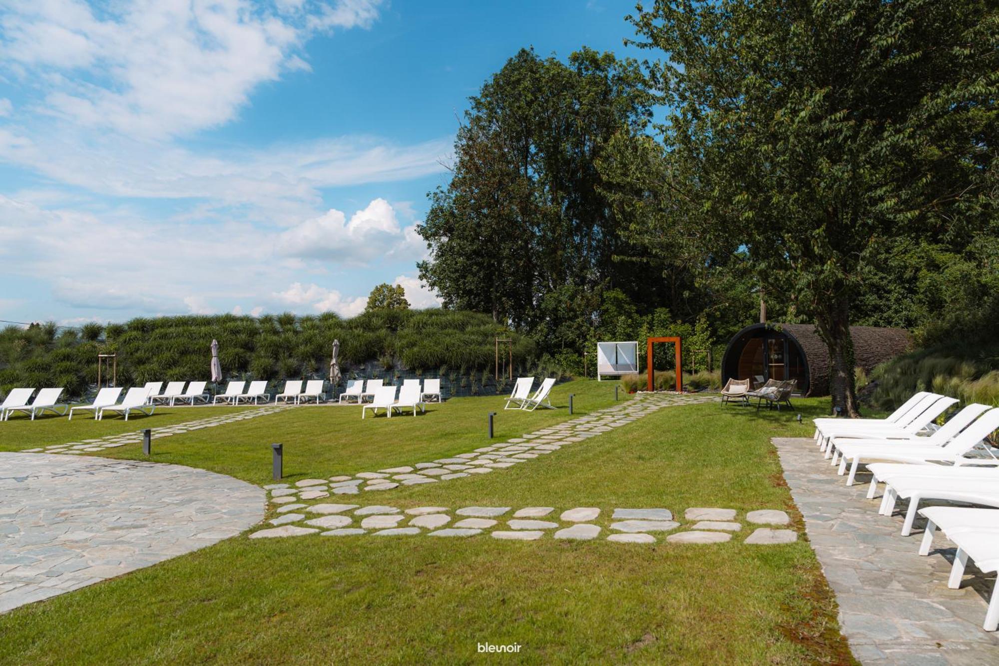 Domaine Des Thermes Awans Esterno foto